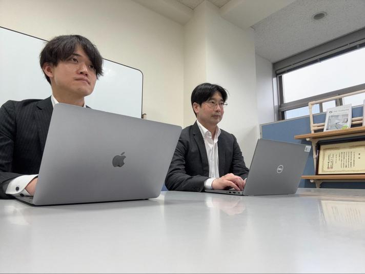 左から吉田様、谷津田様